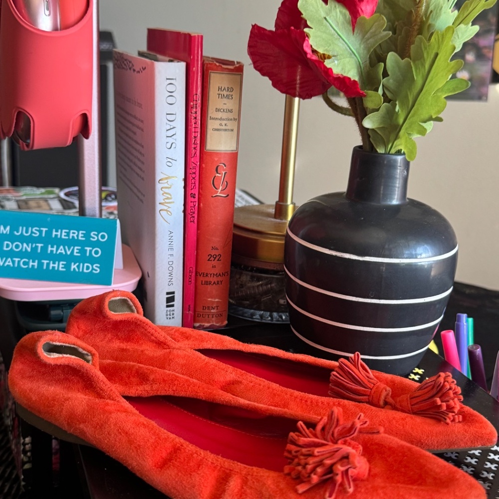 Tassel Orange-Red Flats 🦀🦞